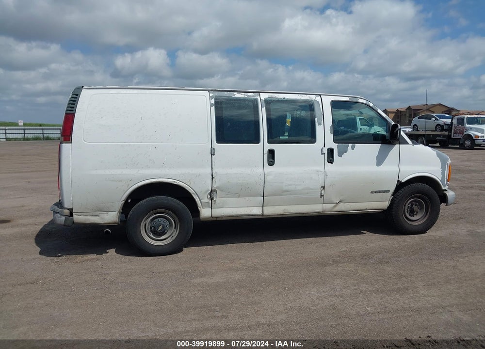 1999 CHEVROLET EXPRESS VIN: 1GCHG35R9X1123825