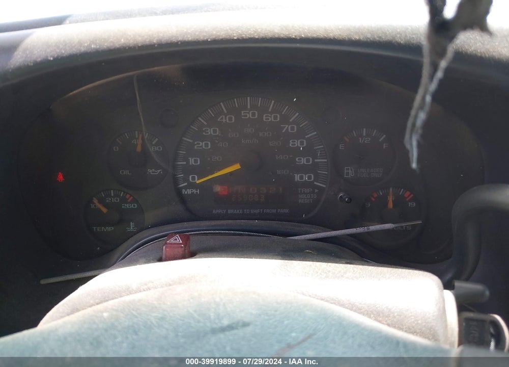 1999 CHEVROLET EXPRESS VIN: 1GCHG35R9X1123825