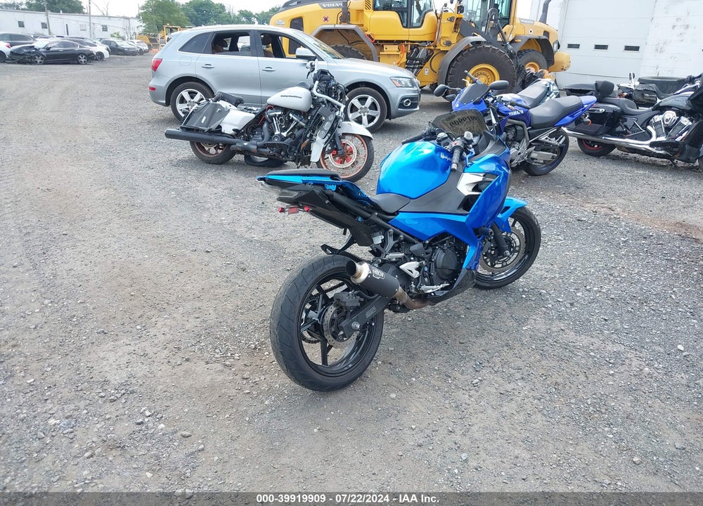 2018 KAWASAKI EX400 VIN: JKAEXKH12JDA06724