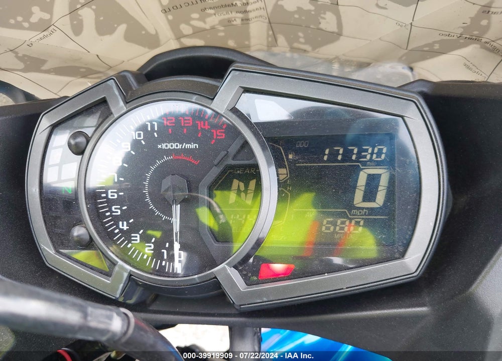 2018 KAWASAKI EX400 VIN: JKAEXKH12JDA06724