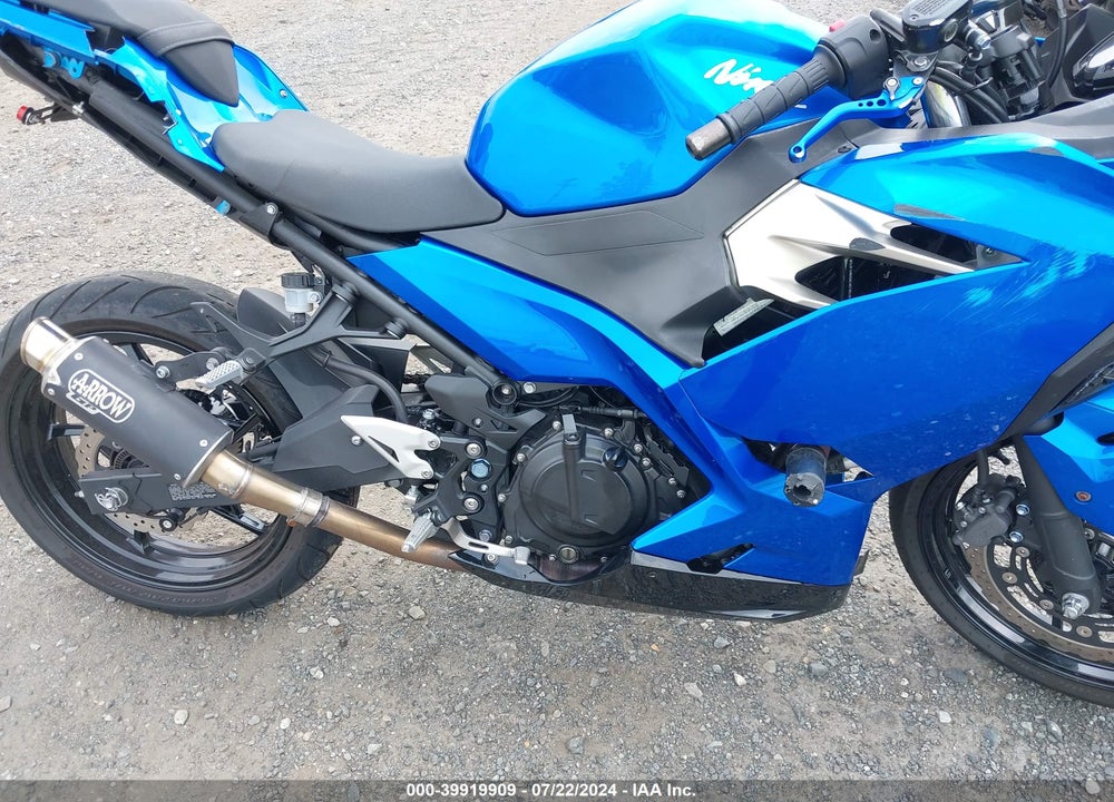 2018 KAWASAKI EX400 VIN: JKAEXKH12JDA06724