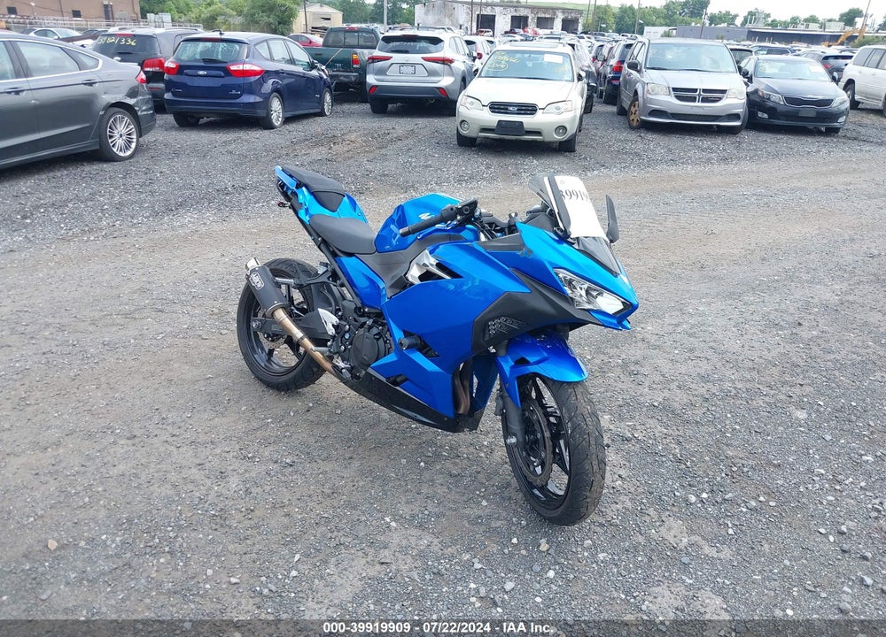 2018 KAWASAKI EX400 VIN: JKAEXKH12JDA06724