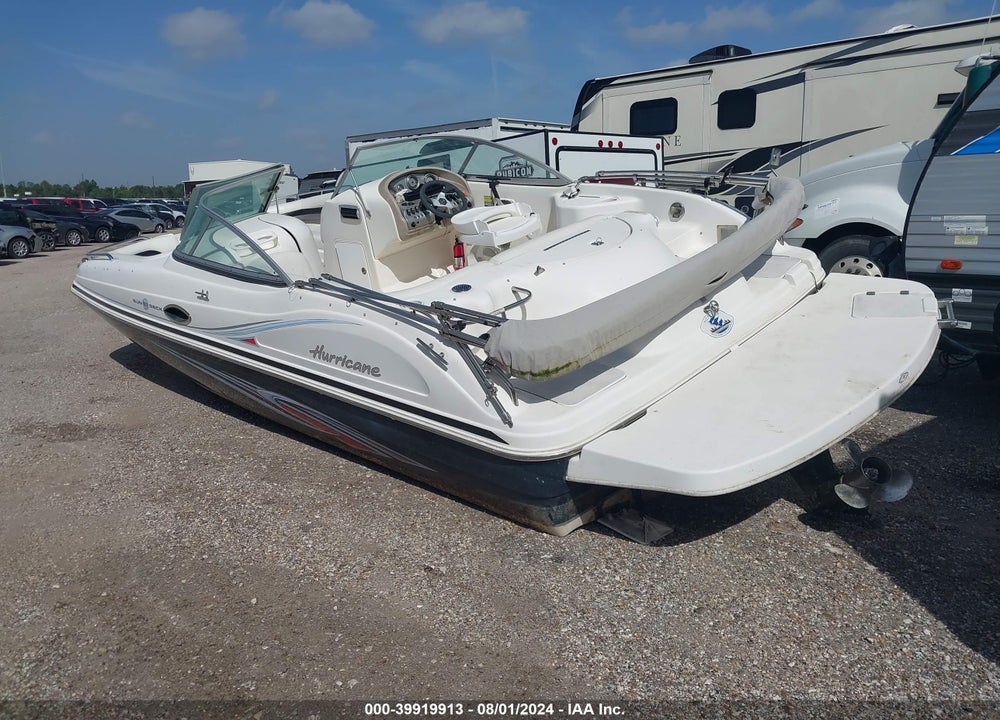 2011 HURRICANE OTHER VIN: GDYA4437E111