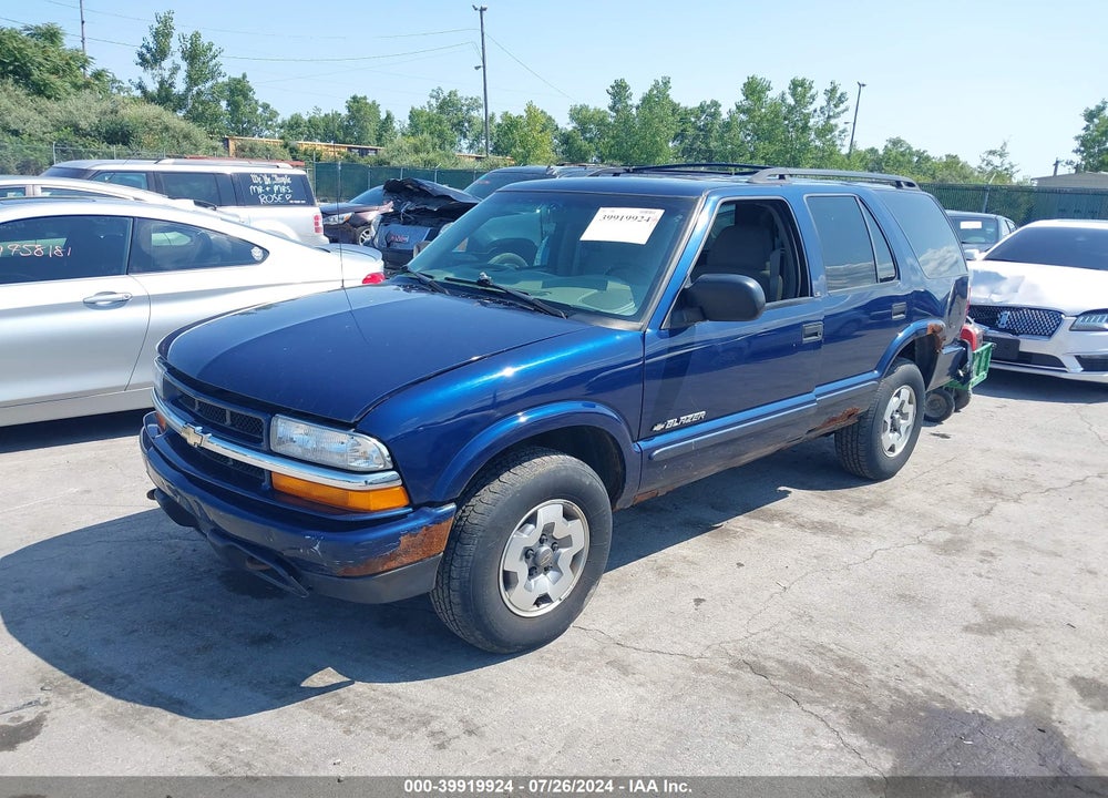 2003 CHEVROLET BLAZER LS VIN: 1GNDT13X43K137613