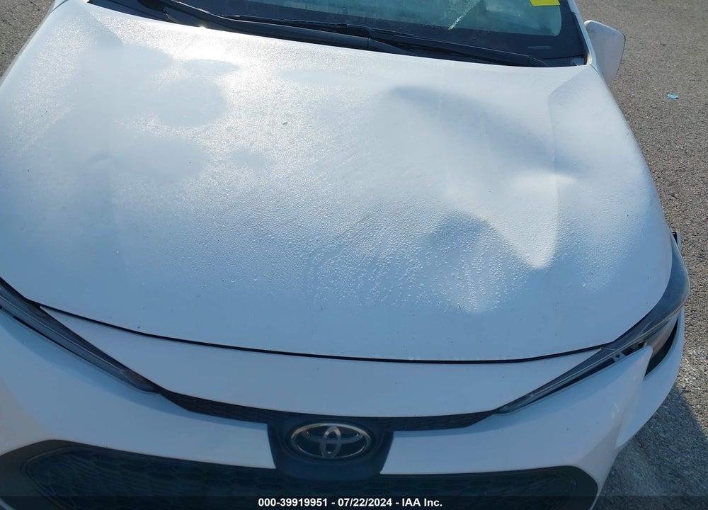 2020 TOYOTA COROLLA LE VIN: 5YFEPRAE7LP025620
