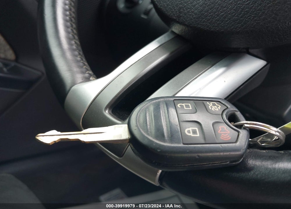 2014 FORD MUSTANG VIN: 1ZVBP8CF6E5311782