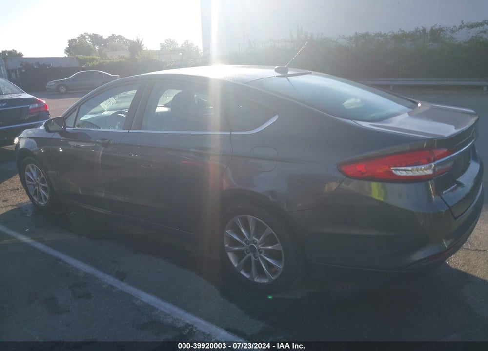 2017 FORD FUSION SE VIN: 3FA6P0H72HR160695