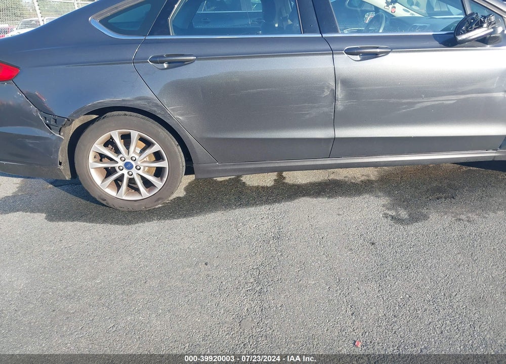 2017 FORD FUSION SE VIN: 3FA6P0H72HR160695