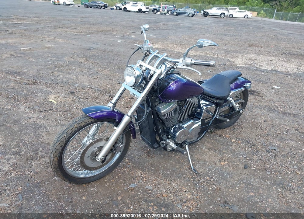 2002 HONDA VT750 DC VIN: JH2RC44042M616481