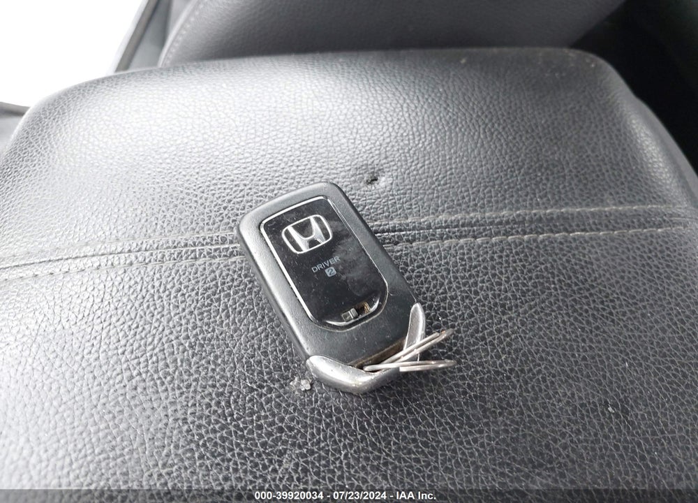 2015 HONDA ACCORD EX-L VIN: 1HGCR2F80FA144552
