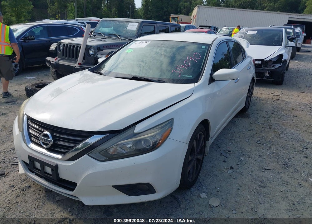 2016 NISSAN ALTIMA 2.5 SR VIN: 1N4AL3AP1GN314090