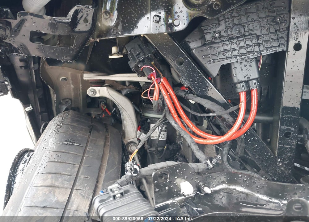 2024 BMW X6 M VIN: 5YM23ET01R9V15355