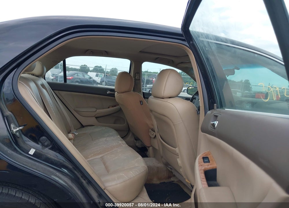 2005 HONDA ACCORD 2.4 EX VIN: 1HGCM56895A007477