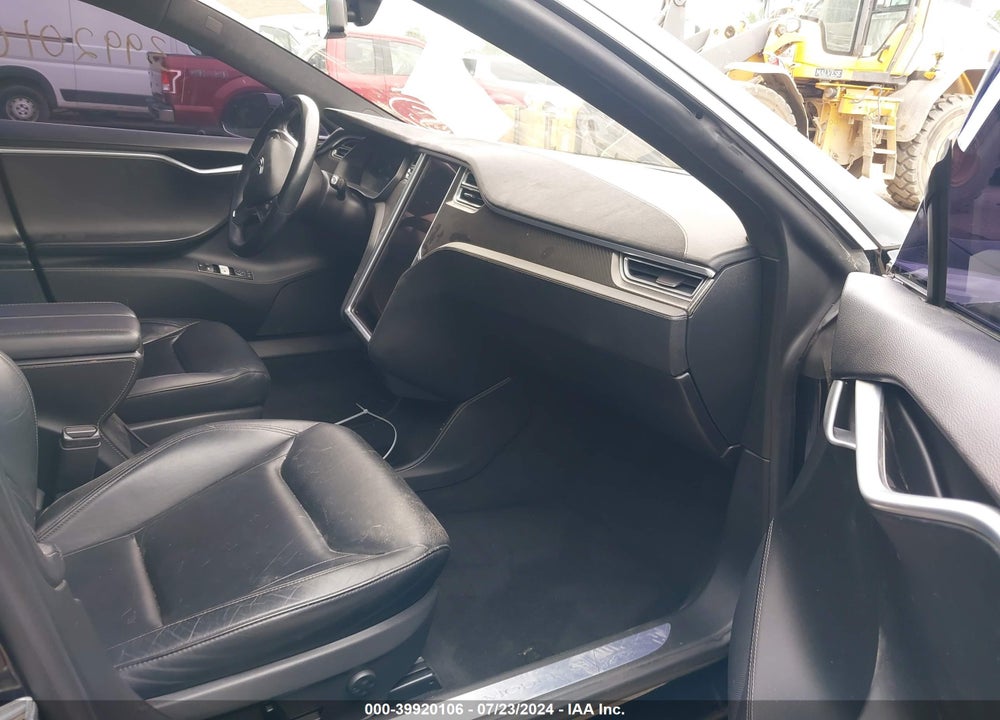 2015 TESLA MODEL S 70D/85D/P85D VIN: 5YJSA4H22FFP75087