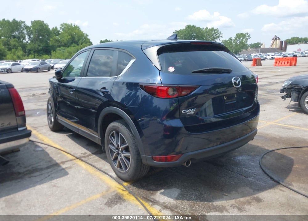 2018 MAZDA CX-5 TOURING VIN: JM3KFBCM7J0324184