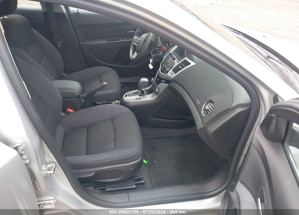 2015 CHEVROLET CRUZE 1LT AUTO VIN: 1G1PC5SB9F7132975