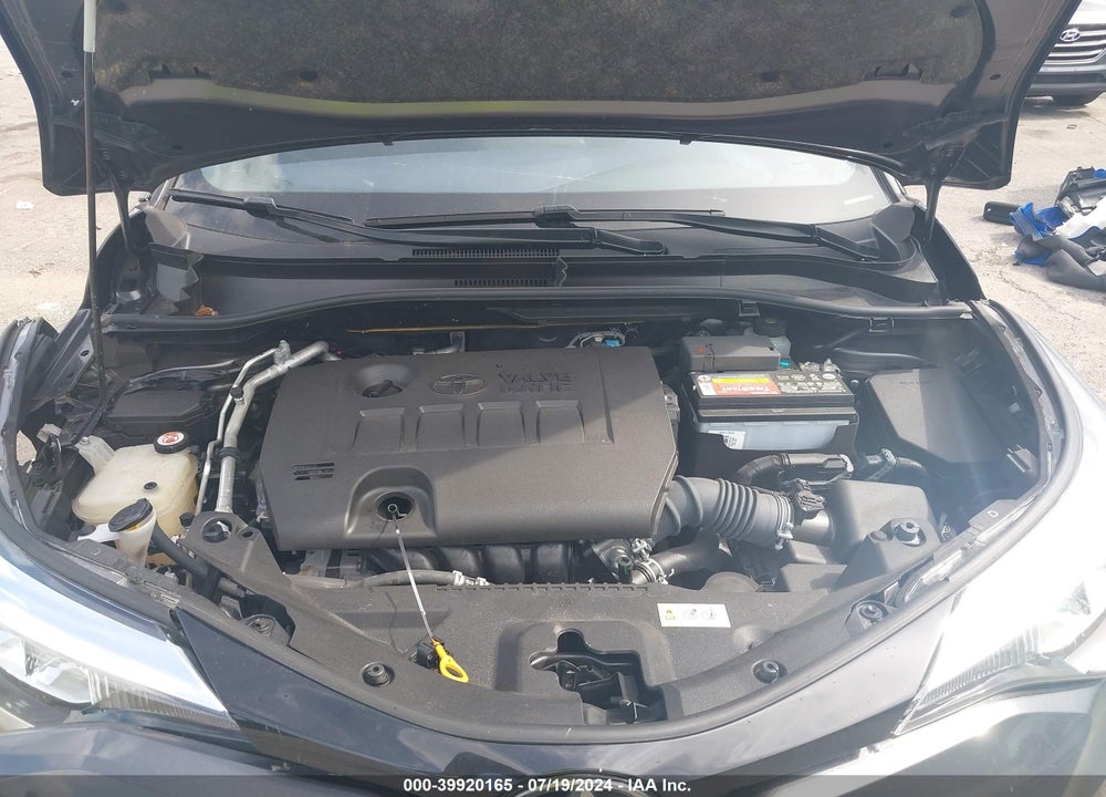 2020 TOYOTA C-HR XLE VIN: JTNKHMBX6L1083608