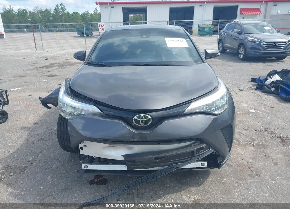 2020 TOYOTA C-HR XLE VIN: JTNKHMBX6L1083608