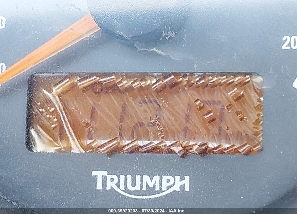 2013 TRIUMPH MOTORCYCLE BONNEVILLE VIN: SMT900K1XDT566217
