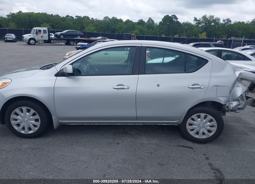 2013 NISSAN VERSA 1.6 SV VIN: 3N1CN7AP1DL882858