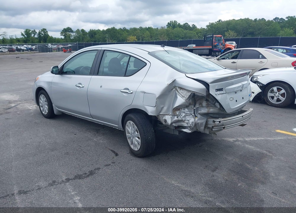 2013 NISSAN VERSA 1.6 SV VIN: 3N1CN7AP1DL882858