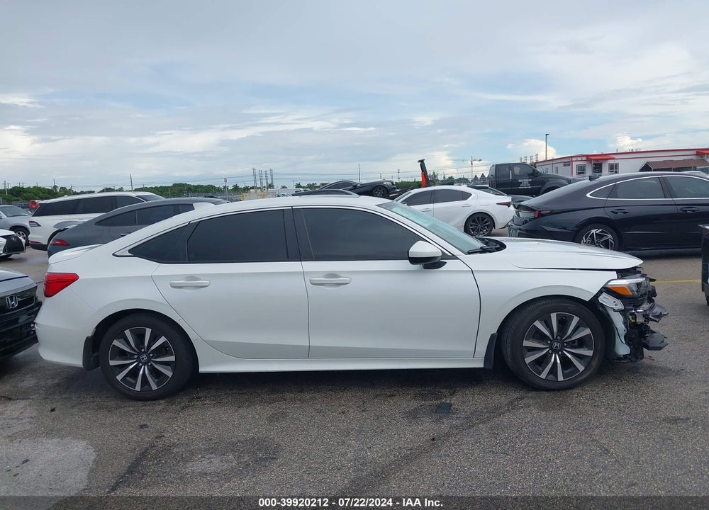 2022 HONDA CIVIC EX VIN: 2HGFE1F70NH327069