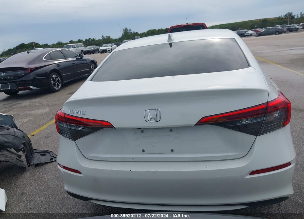 2022 HONDA CIVIC EX VIN: 2HGFE1F70NH327069
