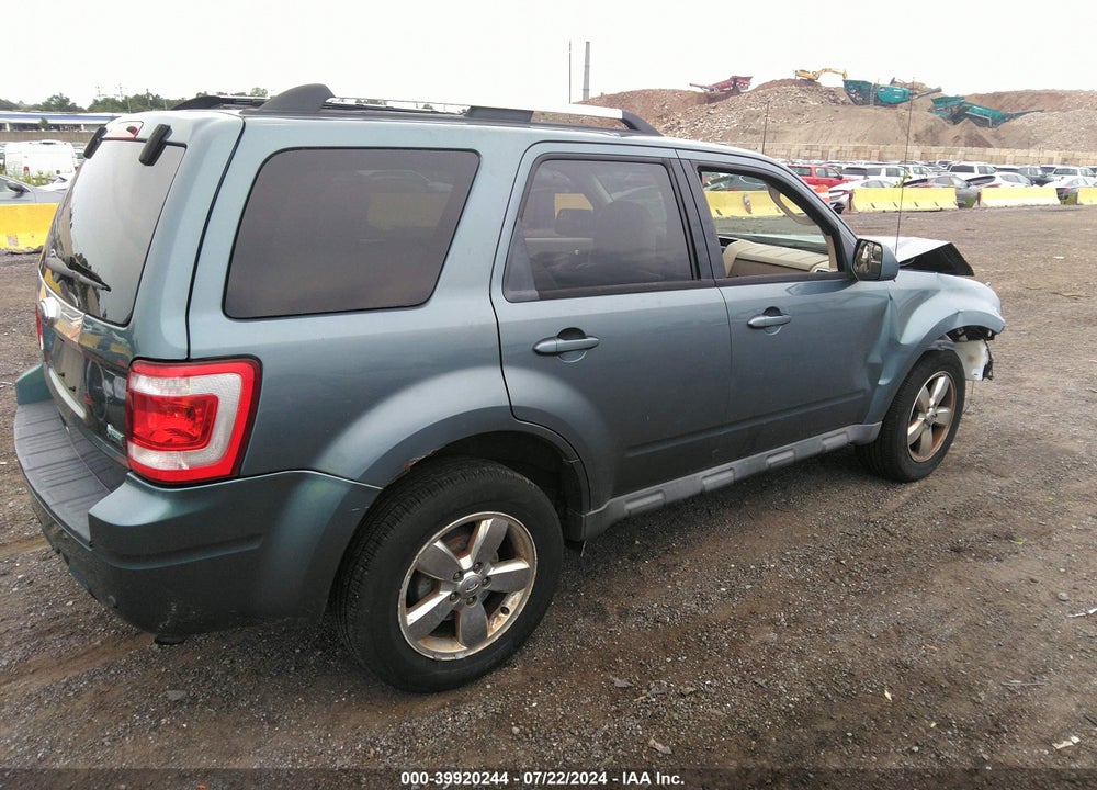 2010 FORD ESCAPE LIMITED VIN: 1FMCU9EGXAKC93807