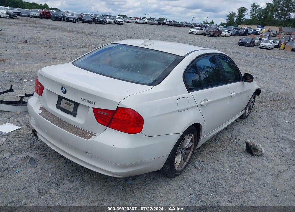 2010 BMW 328I VIN: WBAPH7G51ANM49383