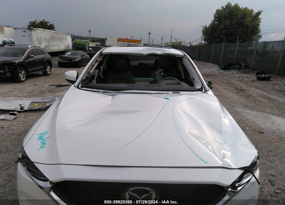 2021 MAZDA CX-5 GRAND TOURING VIN: JM3KFBDM4M1492393
