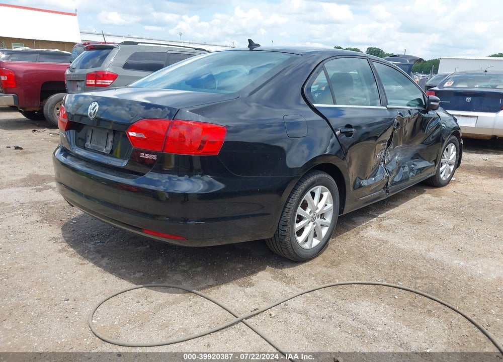 2013 VOLKSWAGEN JETTA 2.5L SE VIN: 3VWDP7AJ1DM423196
