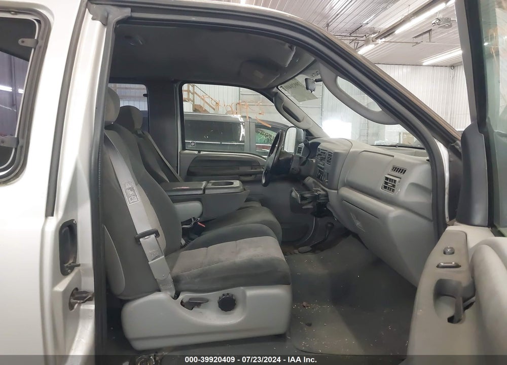 2003 FORD F-350 LARIAT/XL/XLT VIN: 1FTSX31P73ED02846
