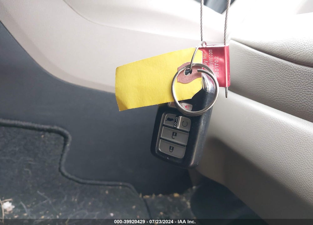 2018 HONDA PILOT TOURING VIN: 5FNYF6H94JB019984