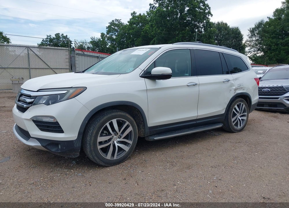 2018 HONDA PILOT TOURING VIN: 5FNYF6H94JB019984