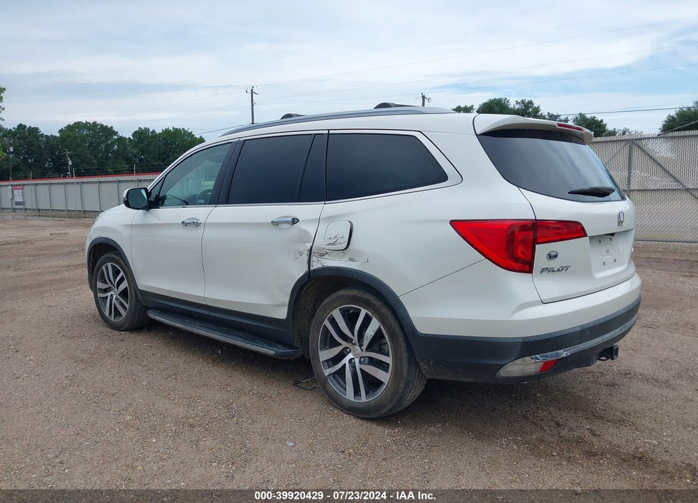 2018 HONDA PILOT TOURING VIN: 5FNYF6H94JB019984