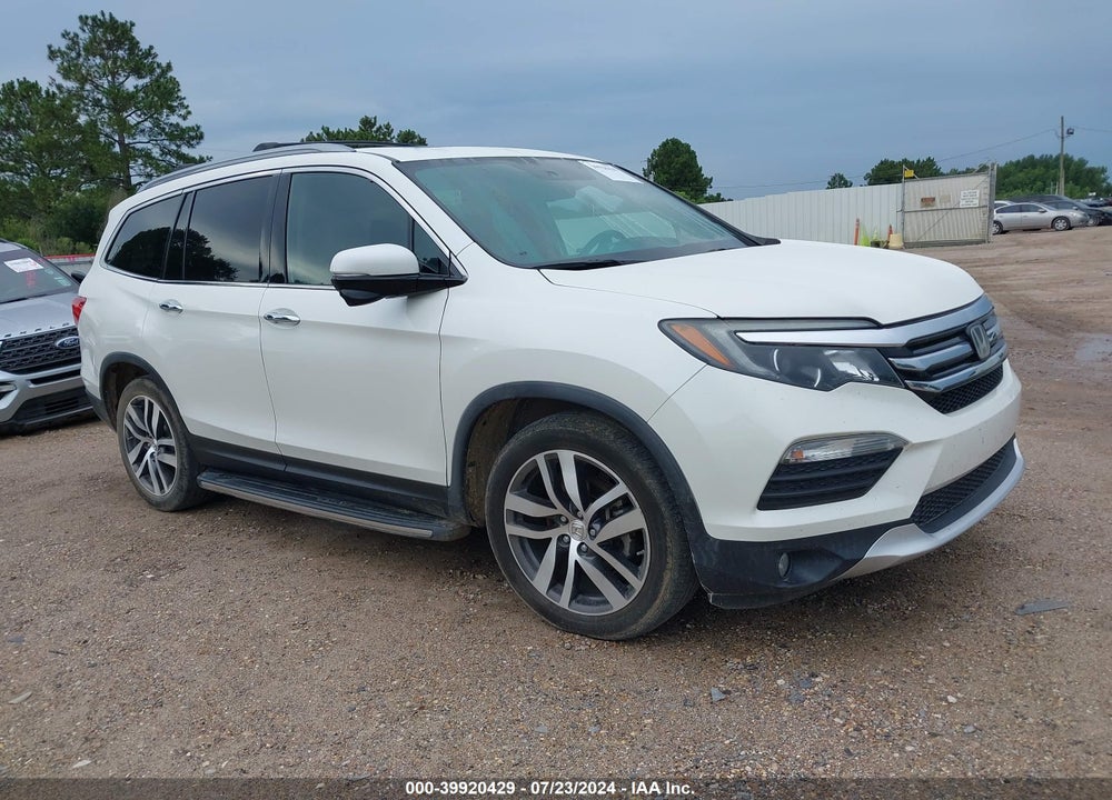 2018 HONDA PILOT TOURING VIN: 5FNYF6H94JB019984
