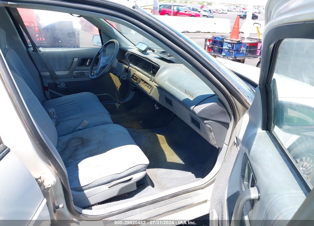1990 OLDSMOBILE CUTLASS SUPREME VIN: 1G3WH54T4LD308175