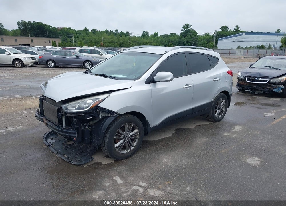 2015 HYUNDAI TUCSON SE VIN: KM8JUCAG7FU998151