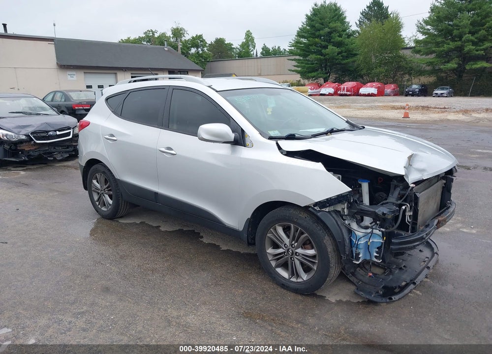 2015 HYUNDAI TUCSON SE VIN: KM8JUCAG7FU998151