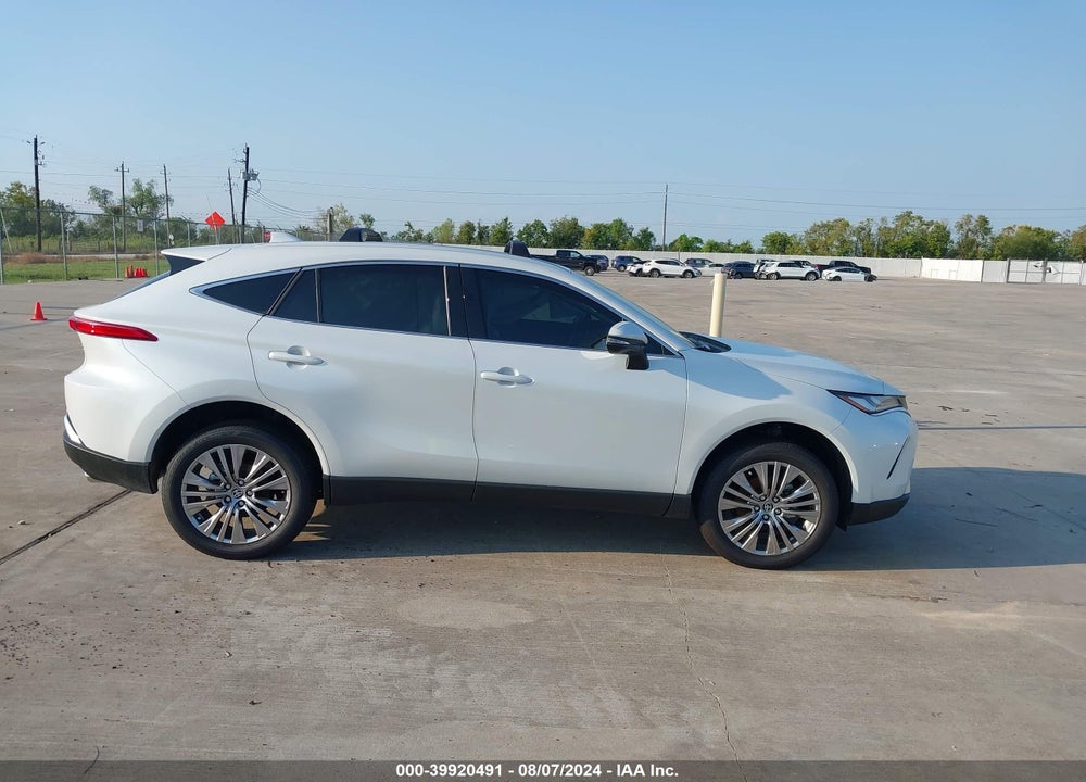 2024 TOYOTA VENZA LIMITED VIN: JTEAAAAH0RJ177730
