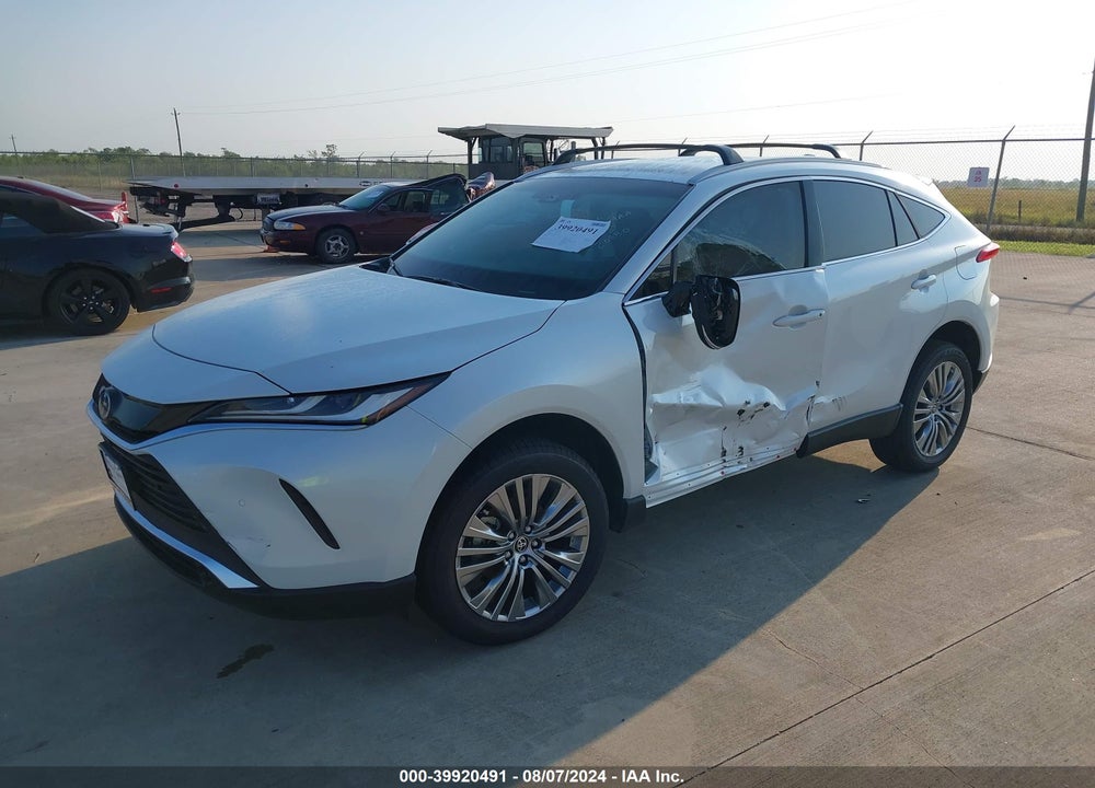2024 TOYOTA VENZA LIMITED VIN: JTEAAAAH0RJ177730