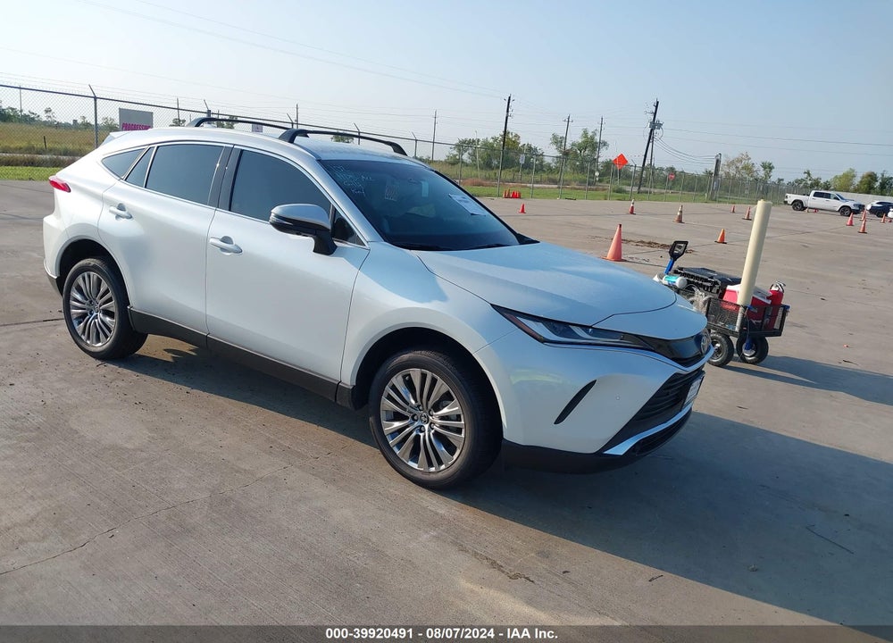 2024 TOYOTA VENZA LIMITED VIN: JTEAAAAH0RJ177730