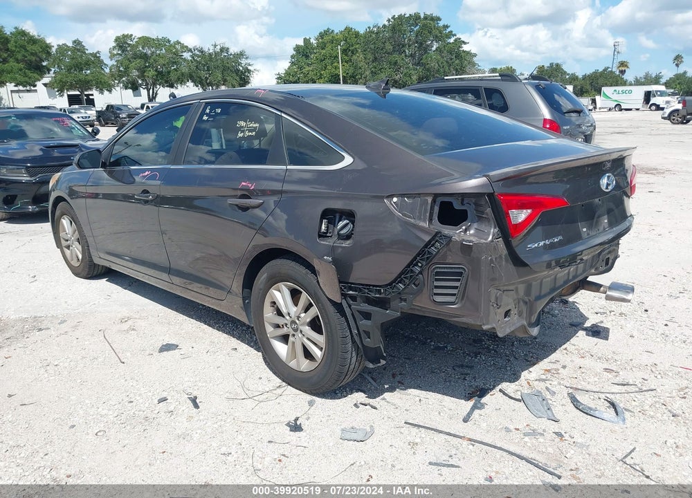 2016 HYUNDAI SONATA SE VIN: 5NPE24AF1GH319950