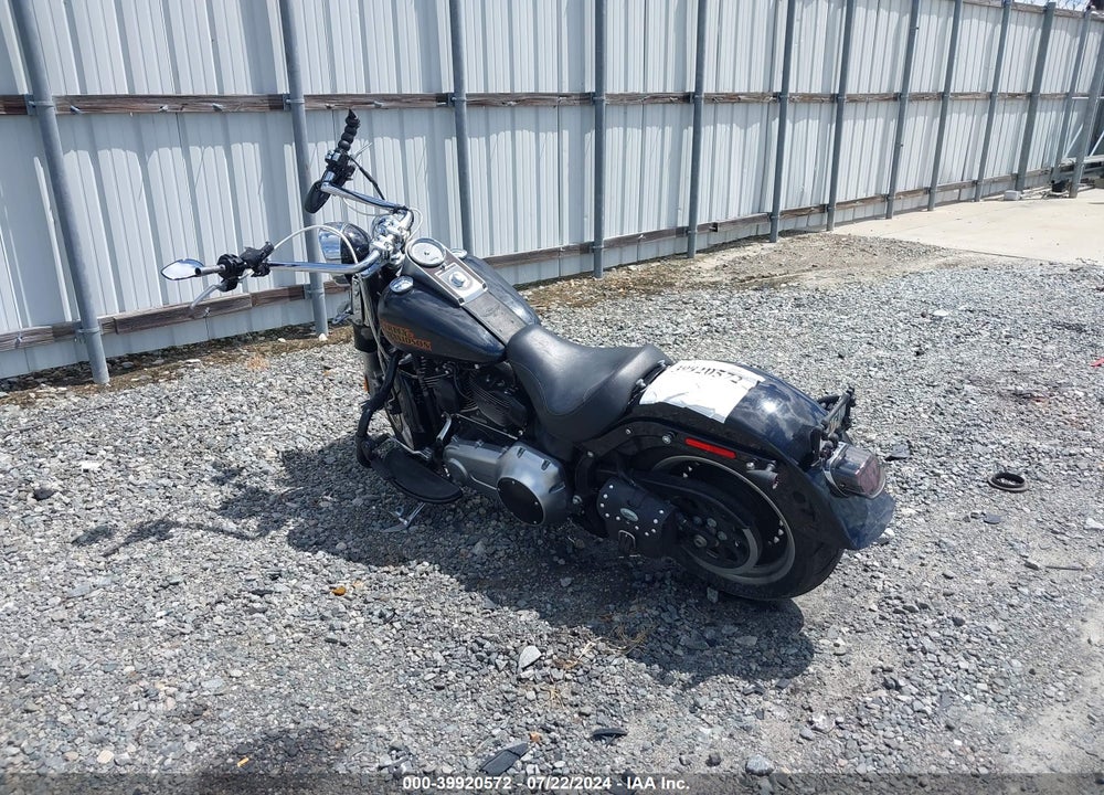 2011 HARLEY-DAVIDSON FLSTFB VIN: 1HD1JN513BB041518
