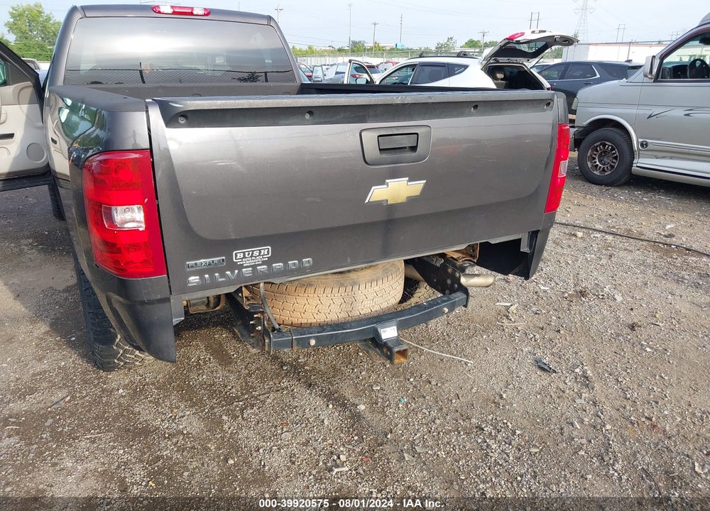 2010 CHEVROLET SILVERADO 1500 WORK TRUCK VIN: 1GCPCPEA4AZ240326