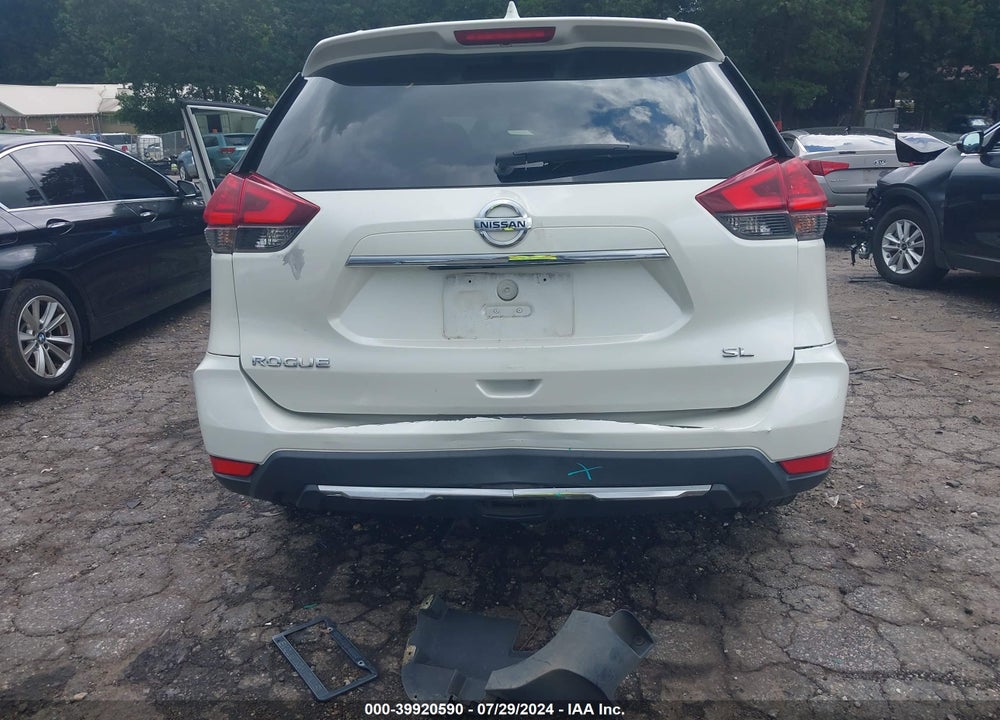 2017 NISSAN ROGUE SL VIN: 5N1AT2MT1HC805717