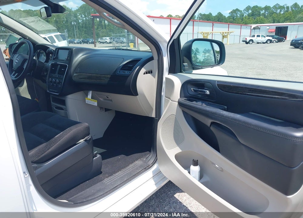 2020 DODGE GRAND CARAVAN VIN: 2C4RDGBG7LR191361