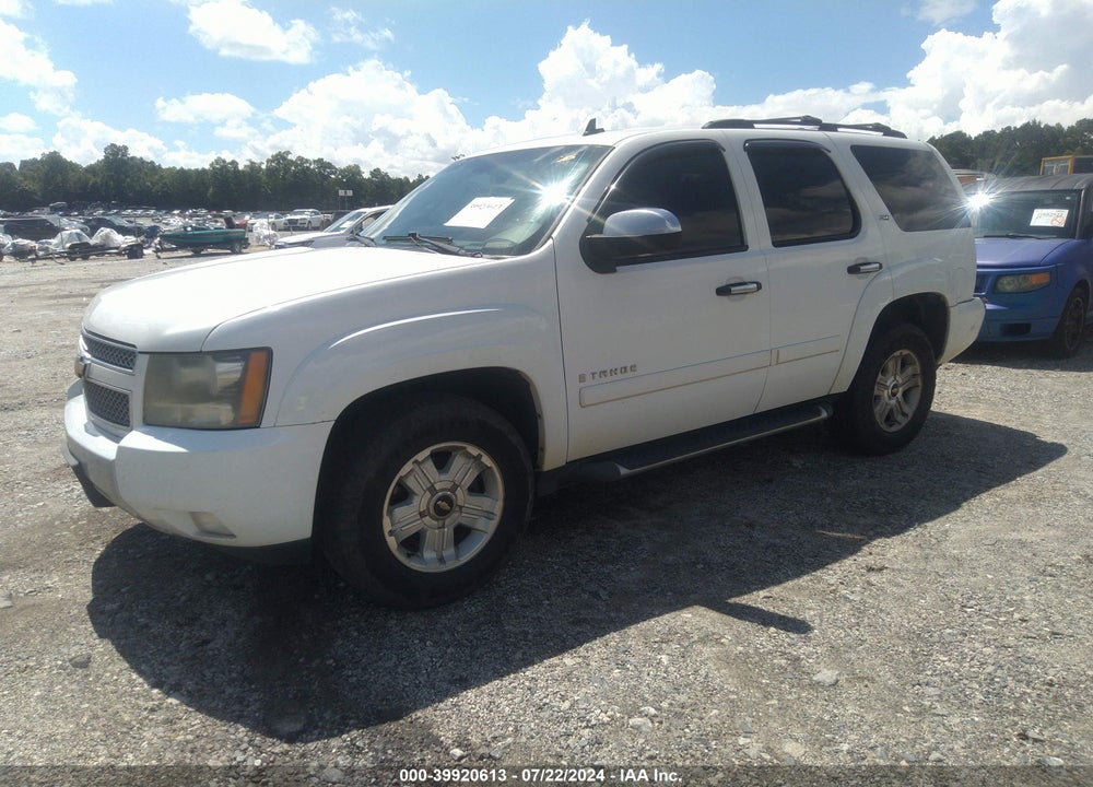 2008 CHEVROLET TAHOE LT VIN: 1GNFK13068R222093
