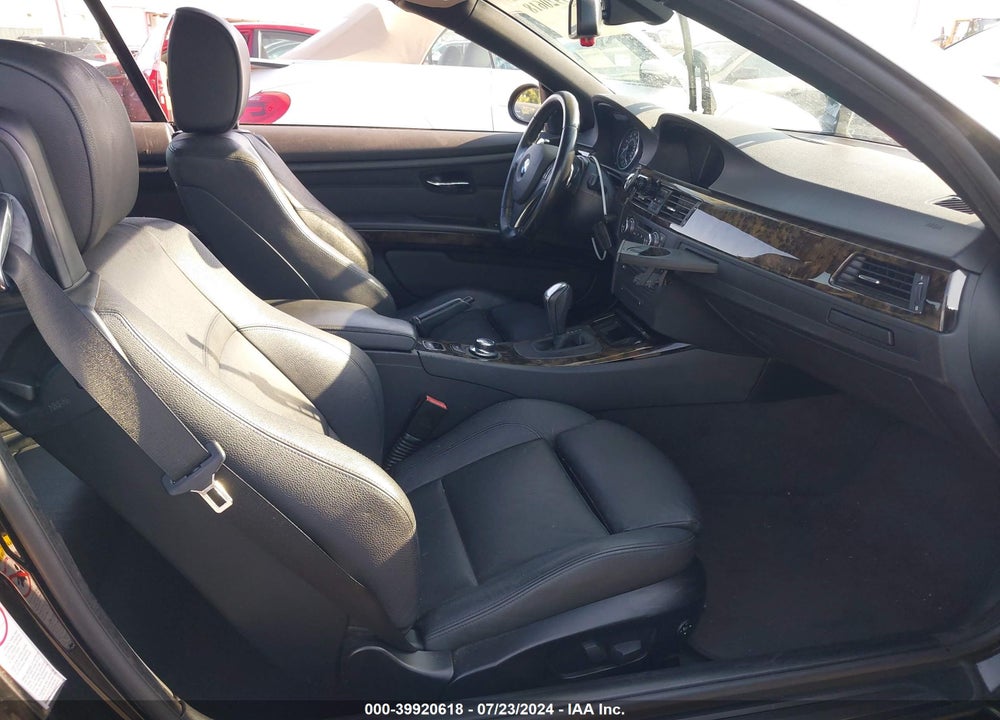 2008 BMW 328I VIN: WBAWR335X8P153946