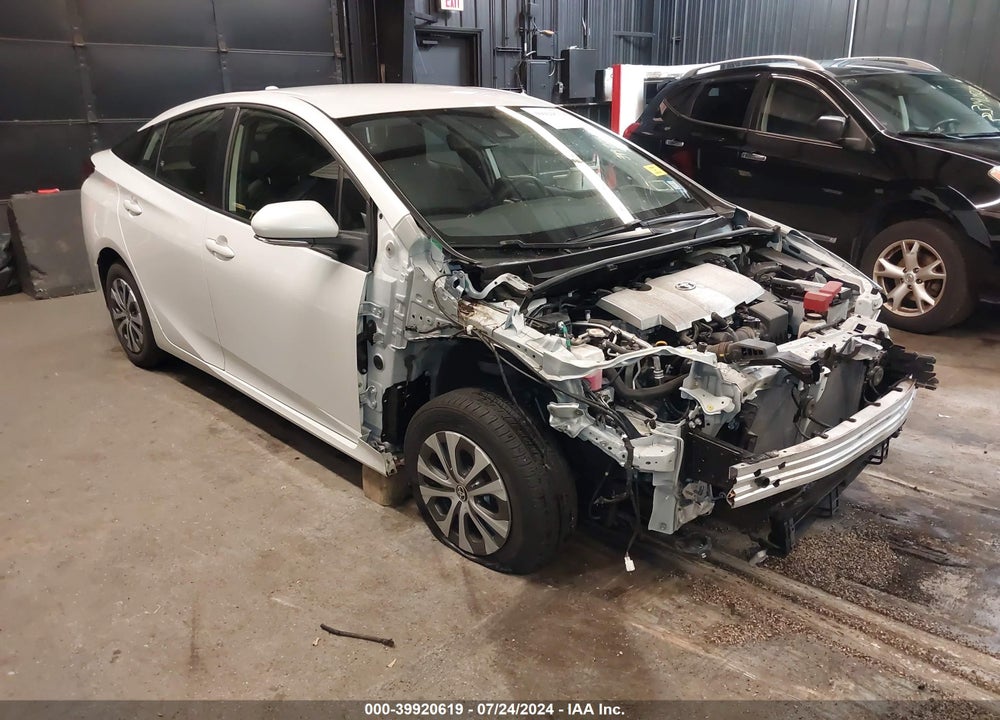 2021 TOYOTA PRIUS LE AWD-E VIN: JTDL9MFU9M3027514